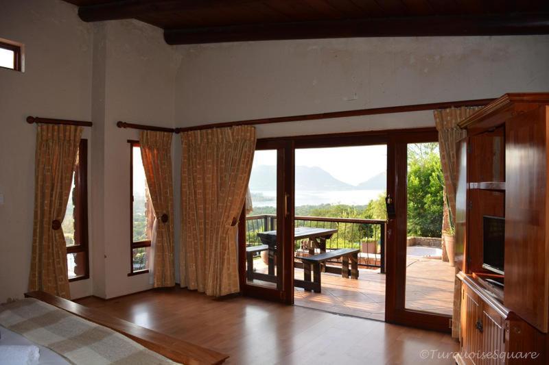 La Montagne Guest Lodge Hartbeespoort Esterno foto