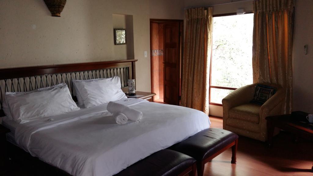 La Montagne Guest Lodge Hartbeespoort Esterno foto