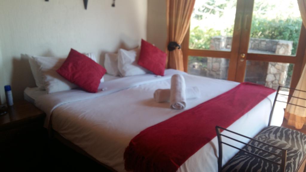 La Montagne Guest Lodge Hartbeespoort Esterno foto