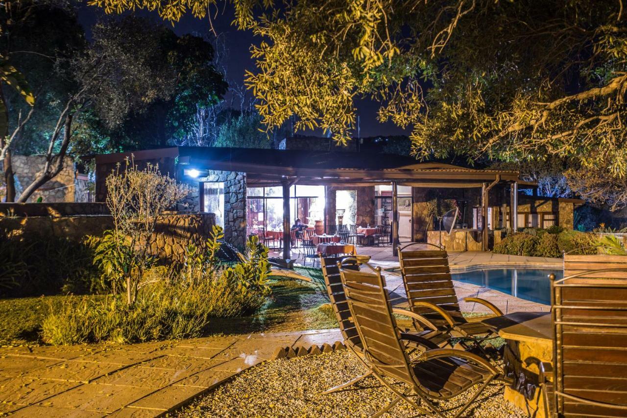 La Montagne Guest Lodge Hartbeespoort Esterno foto